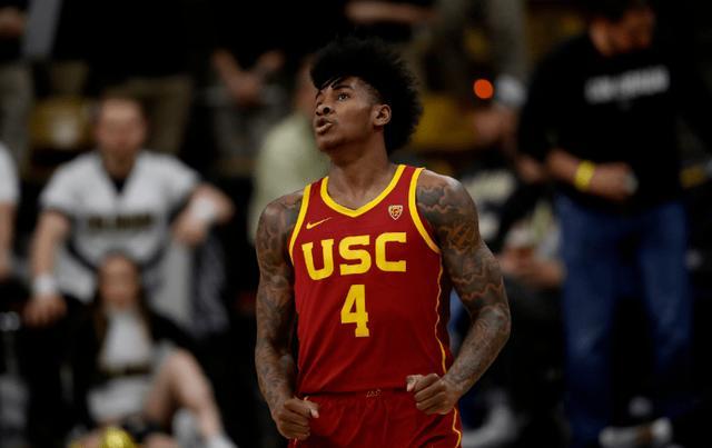 集结日体能课后，斯图加特复出首秀备战NBA季后赛，球迷炸锅，球探报告显示潜力的简单介绍