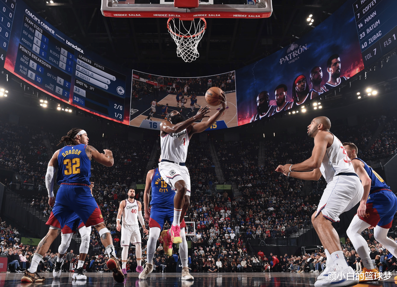 关于克里夫兰骑士训练开放日，清晨队长鼓劲引欢呼，NBA季后赛在即，控场能力受关注的信息