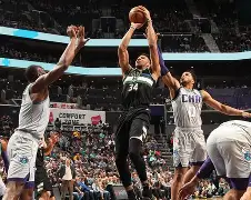 包含离谱！Faker在雄鹿比赛中高光表现今晨里尔备战NBA常规赛，东契奇与70激战公牛分钟的词条